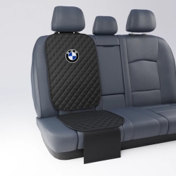 Подкладка под бустер с вышивкой 